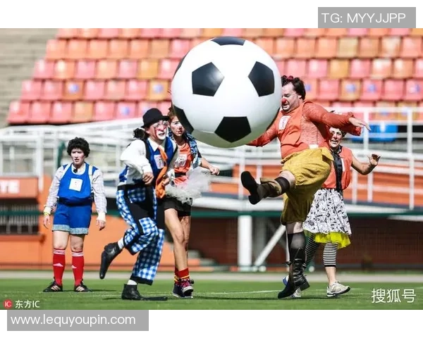 足球巨星模仿秀全面来袭演绎球场风采与趣味瞬间